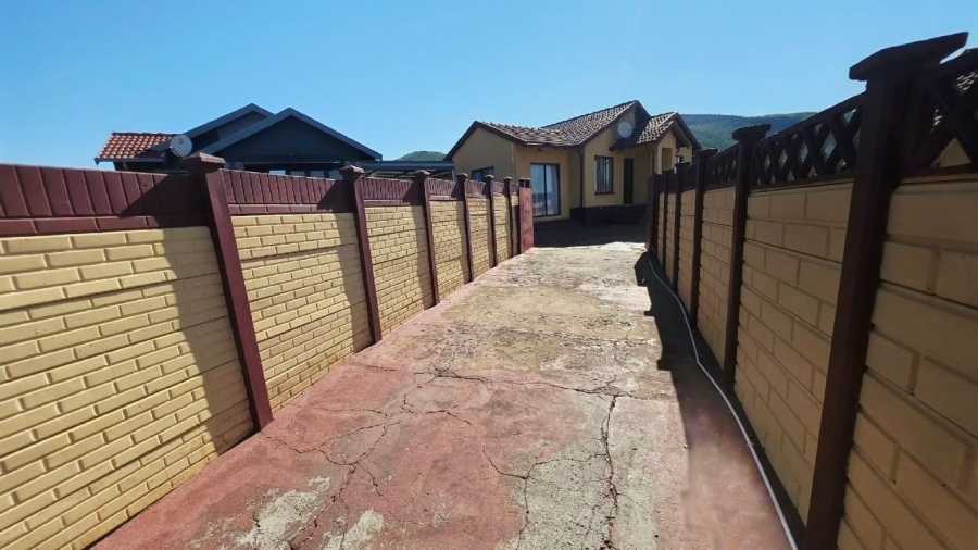 4 Bedroom Property for Sale in Tlhabane West North West